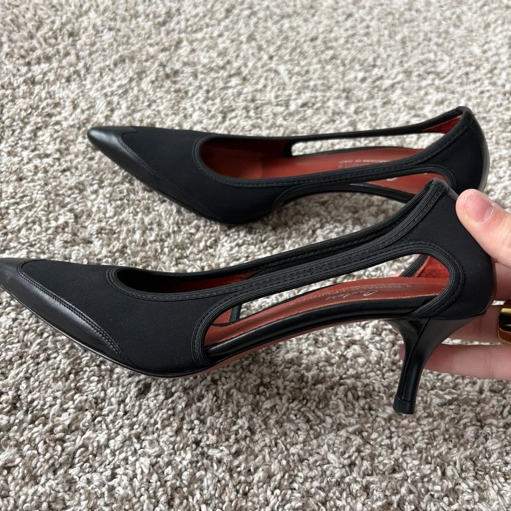 Donald J Pliner Women's Edone Black Leather Pump Heels Size 7